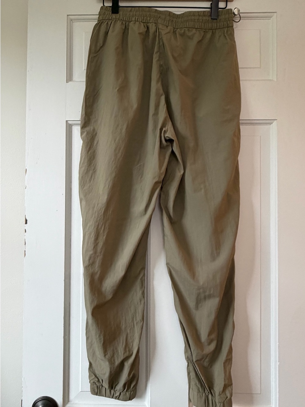 H&M Women’s Olive Drawstring Track Joggers